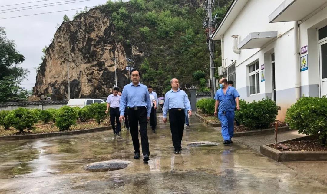 陕西省生态情形厅生态情形保；；ざ讲熳ㄔ彼锞昂甏拥剿樾喂韭川关污水厂调研