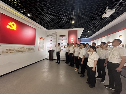 商南公司联合党支部开展“赓续红色血脉，，，，，砥砺奋进征程——庆祝中国共产党建设104周年”主题党日活动